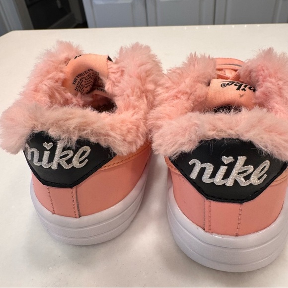 NEW! Nike Air Force 1 One Unisex Sneakers  (TD) Fuzzy Lined Pink Size 8C - Picture 6 of 11